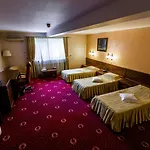 Hotel Golden House