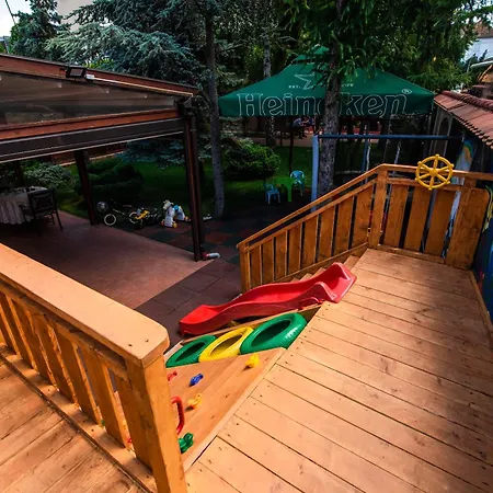 Golden House Hotel