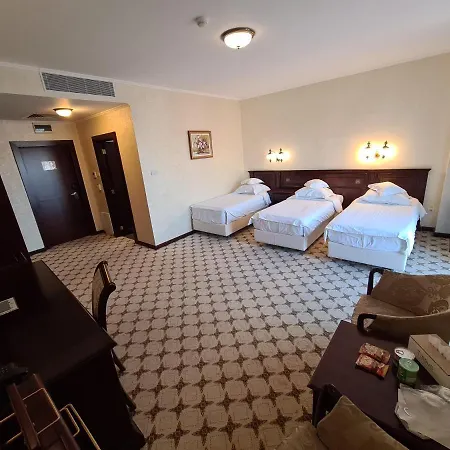 Golden House 4* Craiova