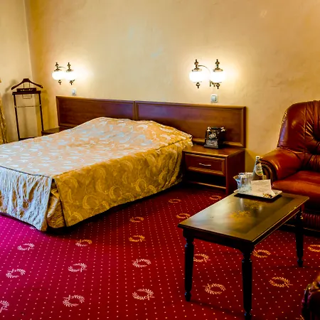 Golden House 4* Craiova