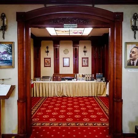Golden House Hotel 4*