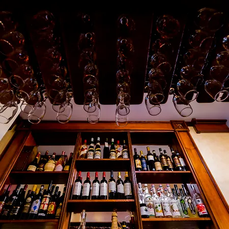 黄金屋酒店 4* 克拉奥华