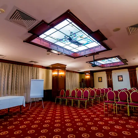 Golden House 4* Κραϊόβα