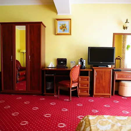Golden House