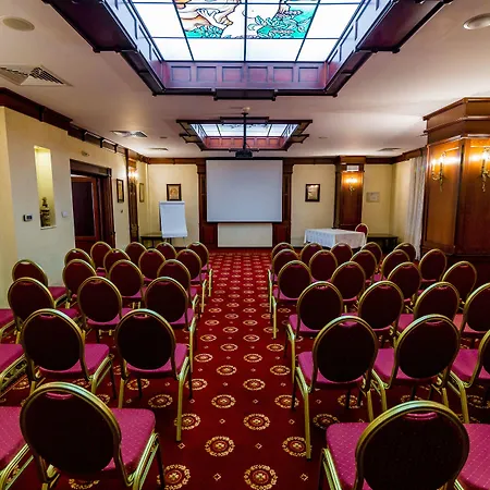 Golden House 4* Κραϊόβα