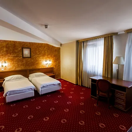 Hotel Golden House