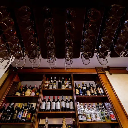 黄金屋酒店 4* 克拉奥华